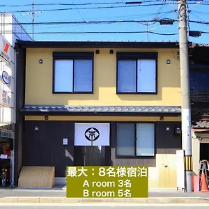 カモンイン 比永城町 Appartement